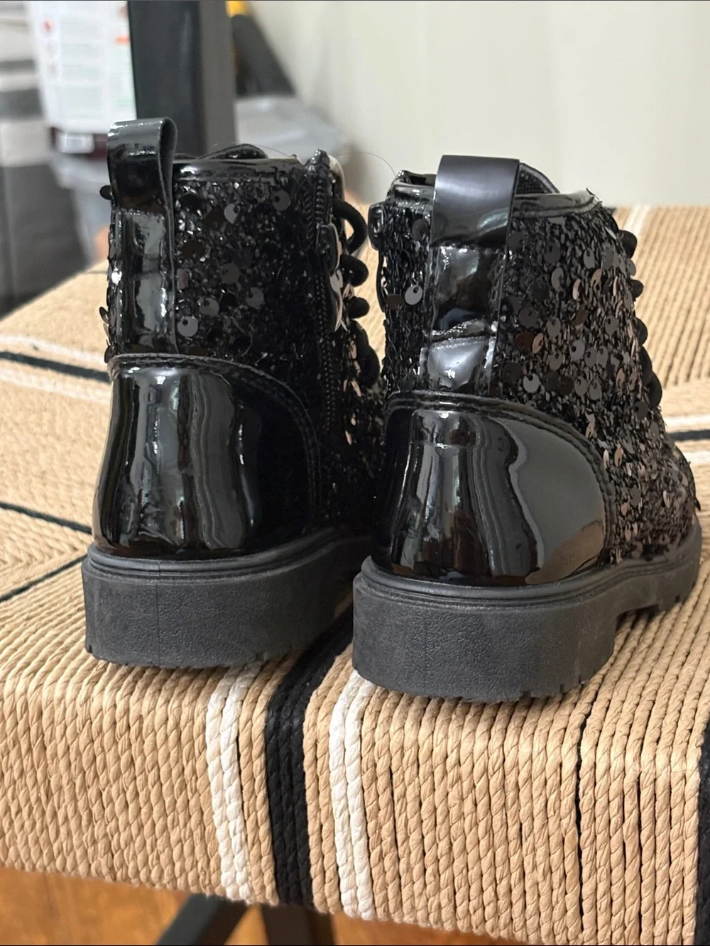 Size 11.5. (28)  girls Black Sequined boots almost new
